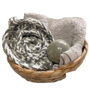 Luxurious Bath Bomb Gray Washcloth Gray and White Body Scrubby Gift Basket Set